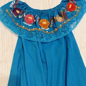 Floral Embroidered Blue top Made in MX